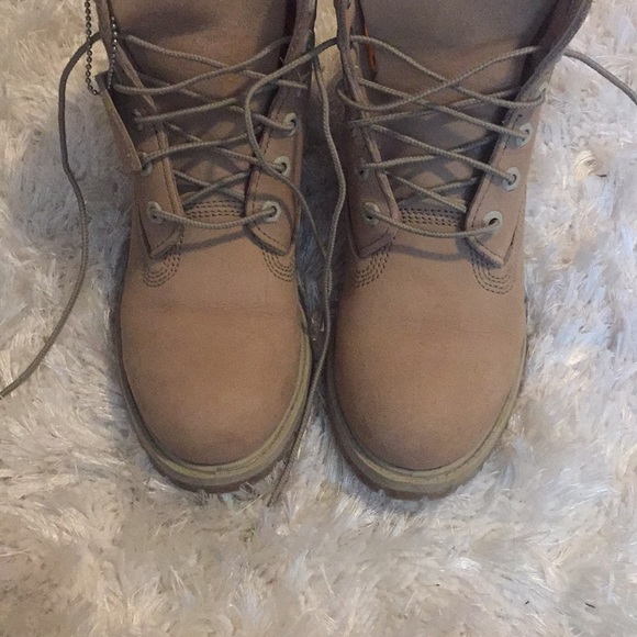 Cream Timberlands - Picture 3 of 4